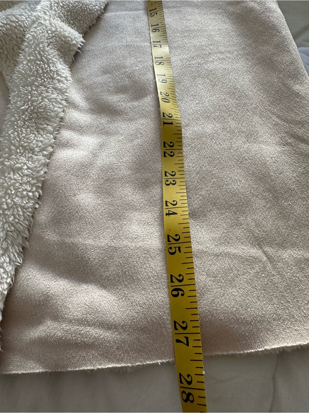 Miracle Sweaters cream open-front faux shearling cardigan, size M/L - Picture 8 of 13